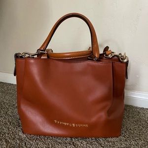 Dooney & Bourke City Barlow bag
